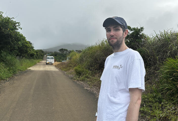 Joshua Linkous visiting tobacco and potato farmers on Goto Island, Nagasaki Prefecture