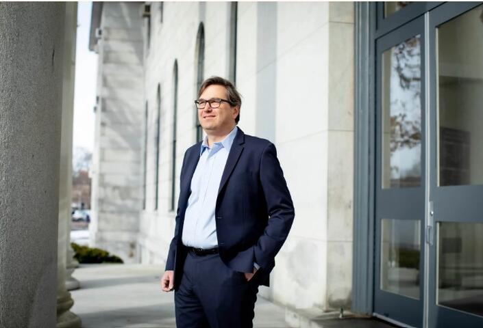 Photo of economist Jason Furman