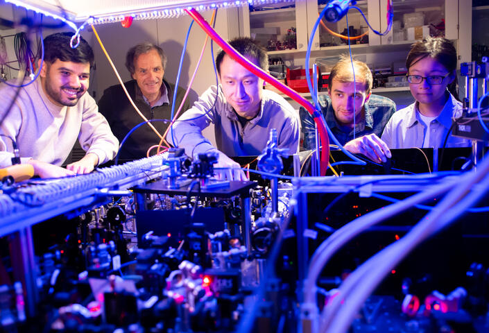 Anant Kale, Prof. Markus Greiner, Muqing Xu, Lev Kendrick, Youqi Gang