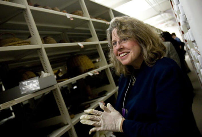 Suzanne Preston Blier during a Peabody Museum tour.
