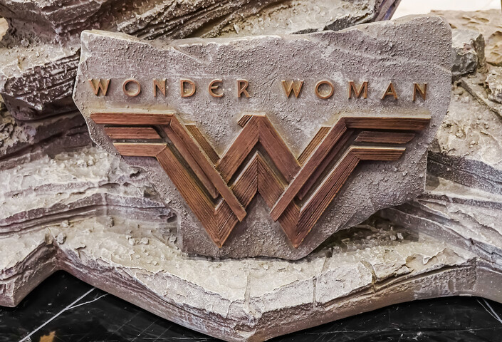 Wonder Woman emblem