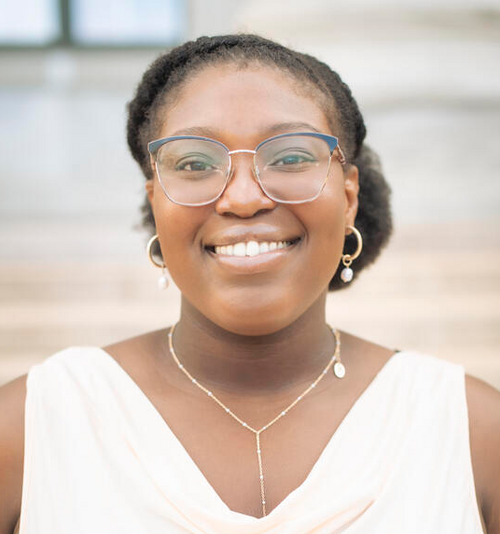 Bryanna Vilnaigre headshot