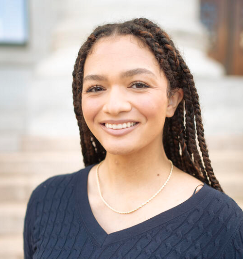 Jessica Redmond headshot