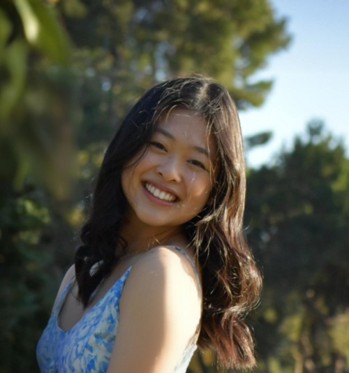 Kathleen Zhang headshot
