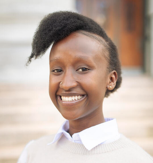 Peniella Irakoze headshot