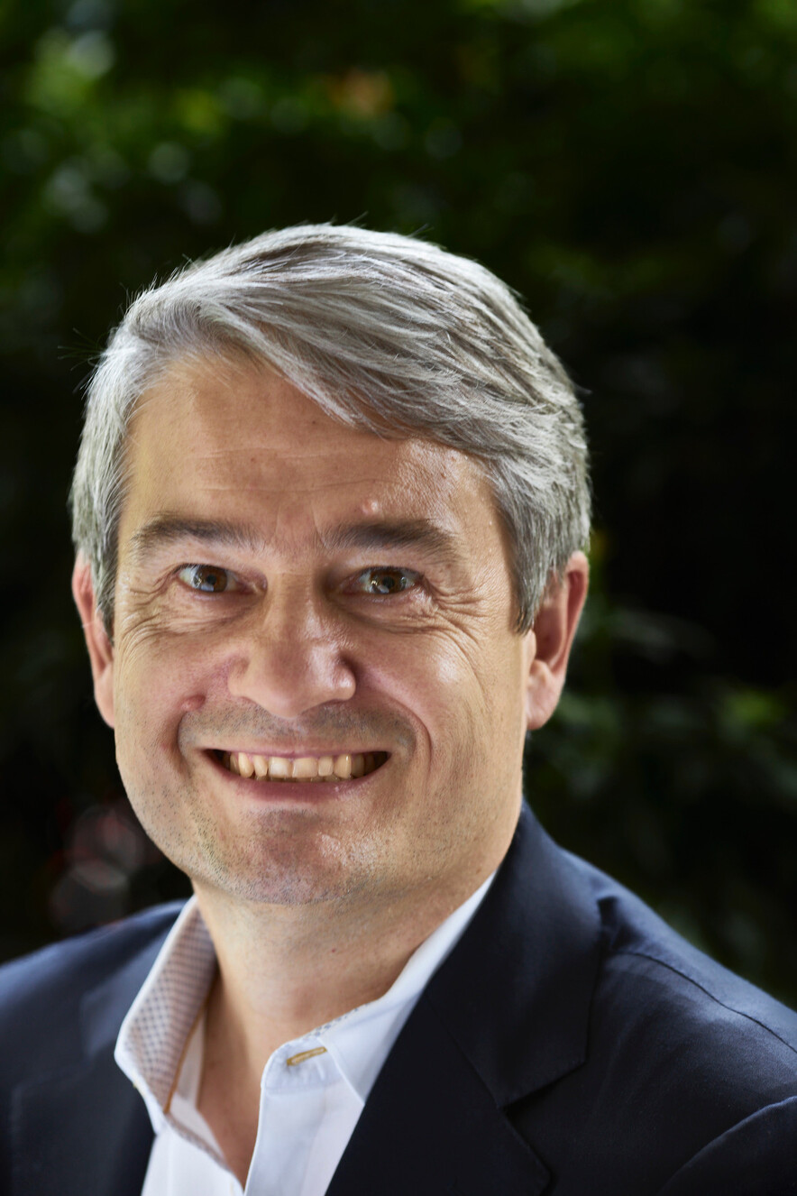 Stephen Ansolabehere headshot