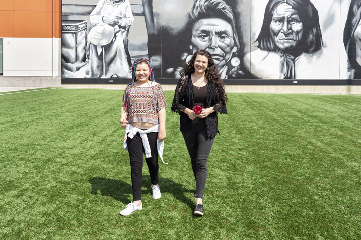 Amina Rose (L) and her mother Monica. 