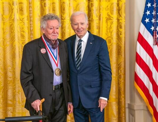 Sheldon Weinbaum, S.M. '60, Ph.D. '63, receives the Medal of Science from President Joe Biden. 