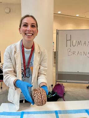 Kranz holding a brain