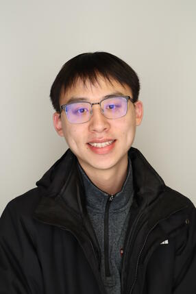 headshot of Zihao Wu